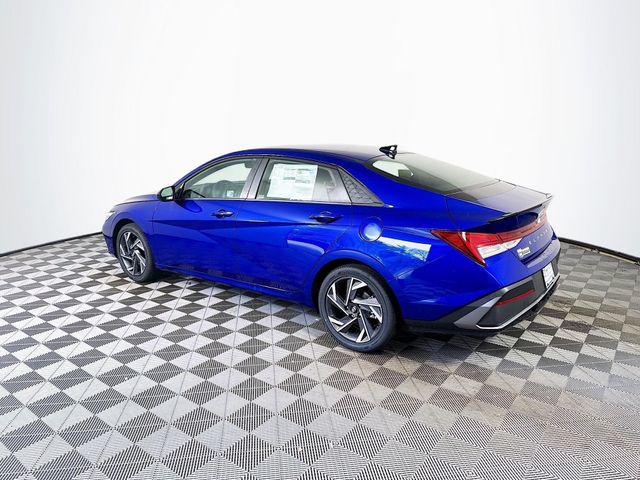 2025 Hyundai Elantra Blue - Photo 6