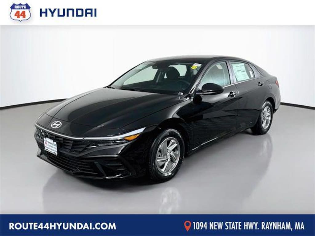 New 2026 Hyundai Elantra SE Sedan