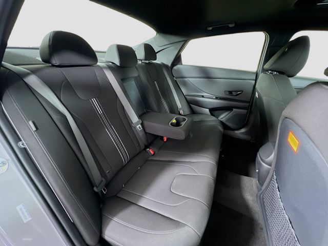 2026 Hyundai Elantra SEL - Photo 29