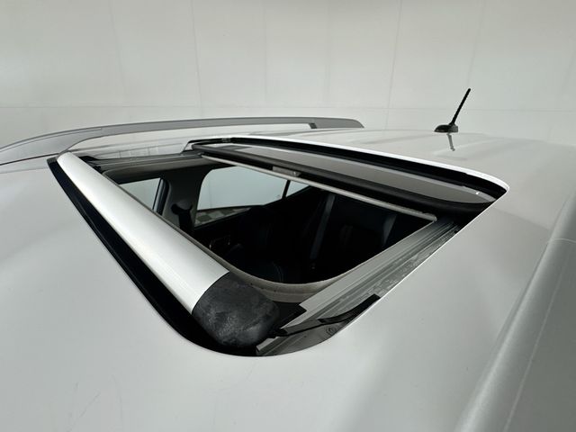 2023 Hyundai Venue SEL - Photo 12