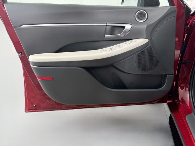 2023 Hyundai Sonata SEL - Photo 12