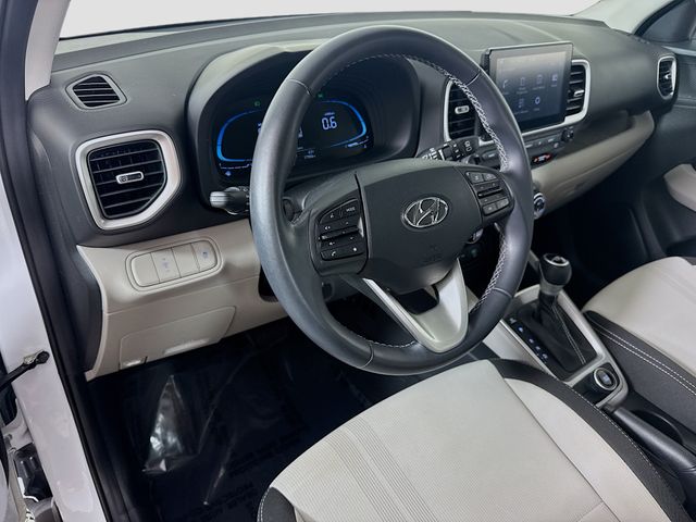 2023 Hyundai Venue SEL - Photo 19