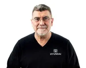 Staff member Jose DeOliveira from ID_f3ecf7