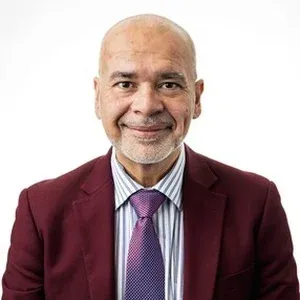 Staff member William Rosado from ID_f063ba