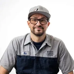 Staff member Rui Fernandes from ID_f3ecf7