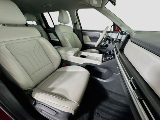 2025 Hyundai Santa Fe SEL - Photo 29