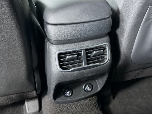 2023 Hyundai Santa Fe SE - Photo 25