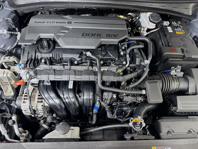 2024 Hyundai Elantra SE - Photo 31