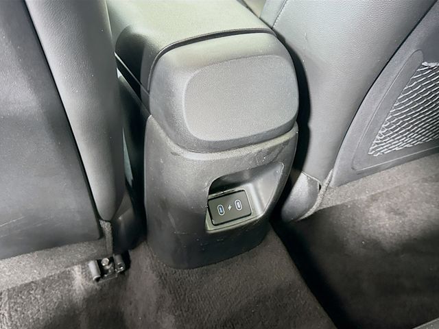 2024 Hyundai Elantra Limited - Photo 26