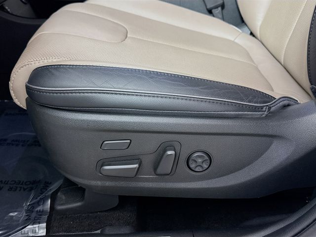 2023 Hyundai Santa Fe Limited - Photo 16