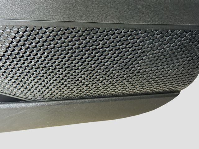2025 Hyundai Elantra SEL - Photo 14