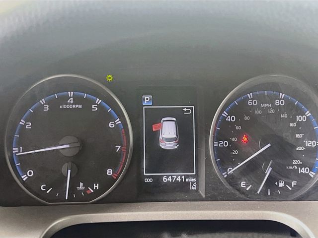 2017 Toyota RAV4 LE - Photo 20