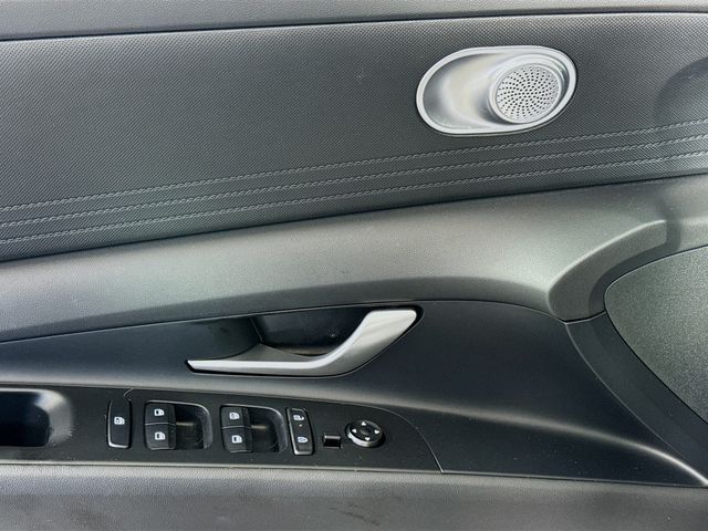 2024 Hyundai Elantra SEL - Photo 13