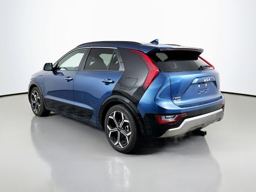 Used 2023 Kia Niro Plug-In Hybrid SX Touring SUV