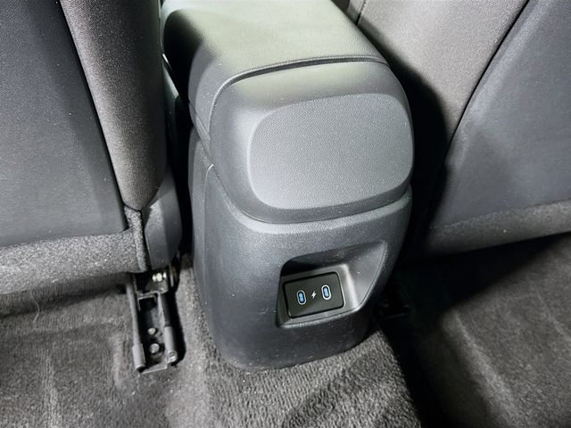 2025 Hyundai Elantra SEL - Photo 25