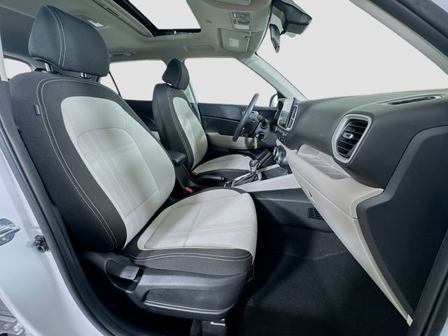 2023 Hyundai Venue SEL - Photo 30