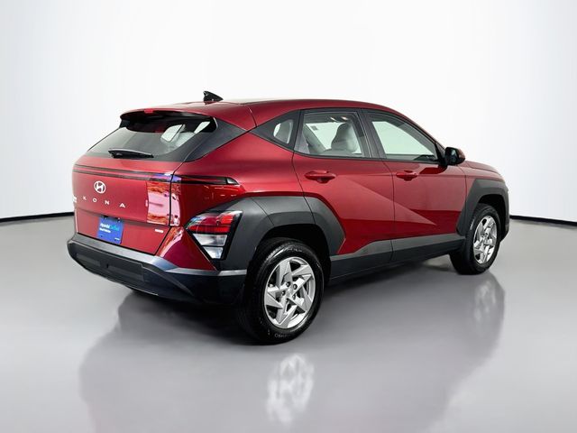 2024 Hyundai Kona SE - Photo 8