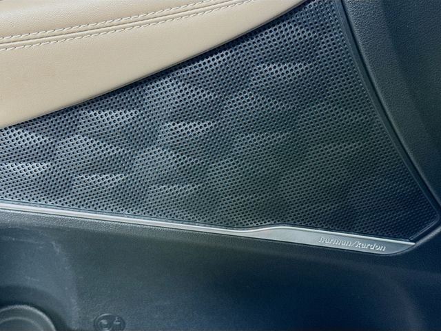 2023 Hyundai Santa Fe Limited - Photo 15