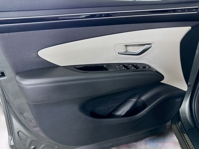 2023 Hyundai Tucson Limited - Photo 13