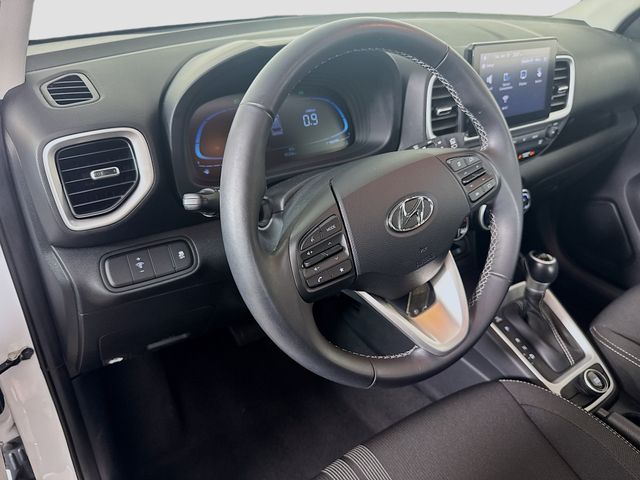 2023 Hyundai Venue SEL - Photo 19