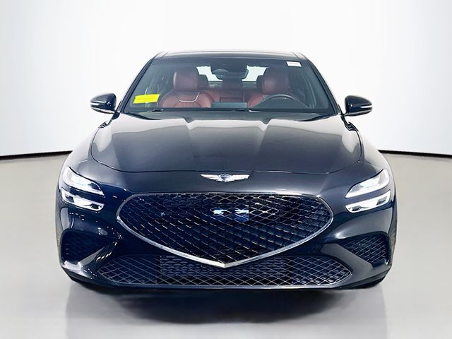 2023 GENESIS G70 Standard - Photo 11
