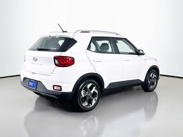 2023 Hyundai Venue SEL - Photo 8