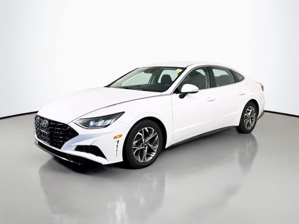 Used 2022 Hyundai Sonata SEL Sedan