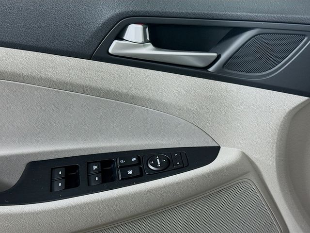 2021 Hyundai Tucson SEL - Photo 13