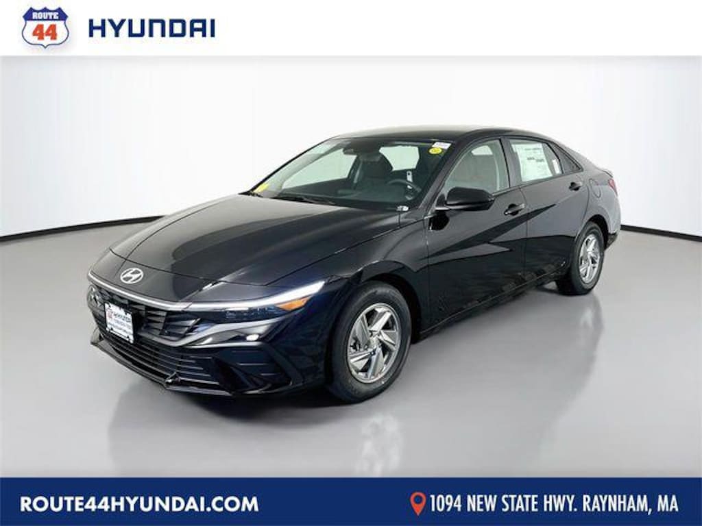 New 2026 Hyundai Elantra SE Sedan