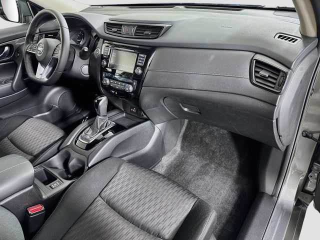 2019 Nissan Rogue SV - Photo 30