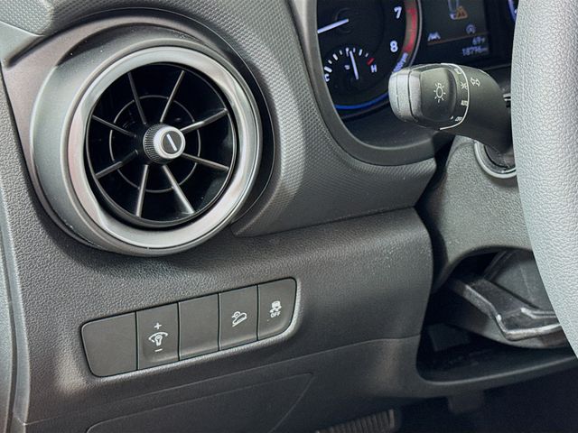 2023 Hyundai Kona SEL - Photo 19