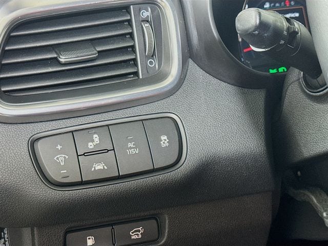 2017 Kia Sorento SX - Photo 20