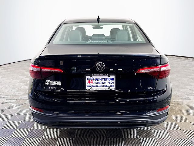 2024 Volkswagen Jetta SE - Photo 22