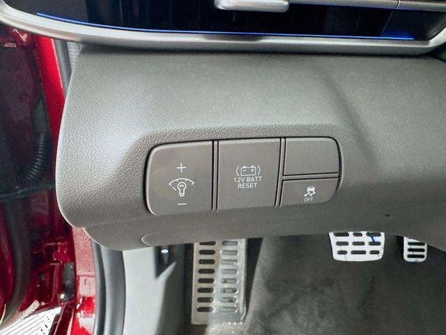 2025 Hyundai Elantra Blue - Photo 13
