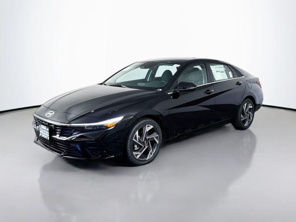 New 2026 Hyundai Elantra Limited Sedan