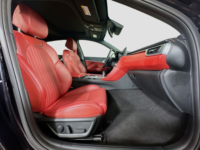2023 GENESIS G70 Standard - Photo 30