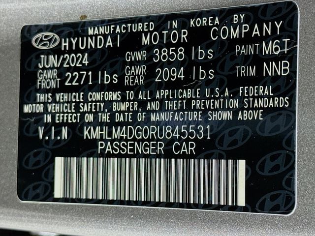 2024 Hyundai Elantra SEL - Photo 16