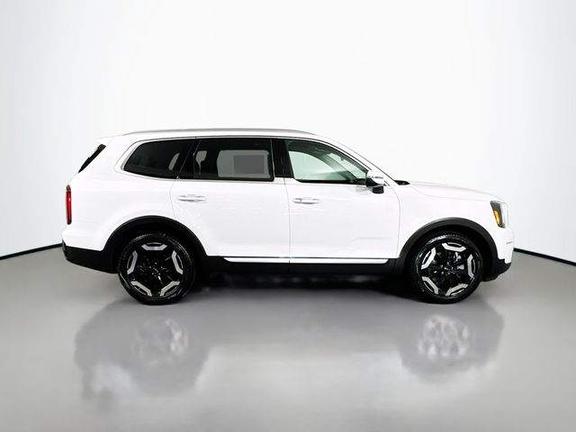 2023 Kia Telluride S - Photo 9