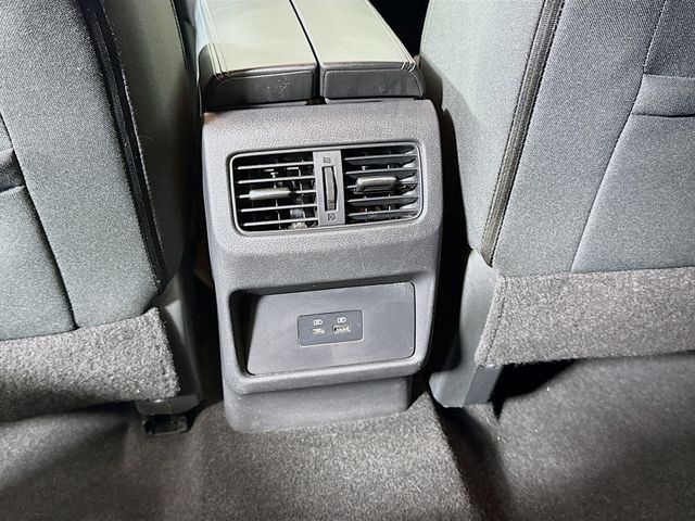 2021 Nissan Rogue SV - Photo 25