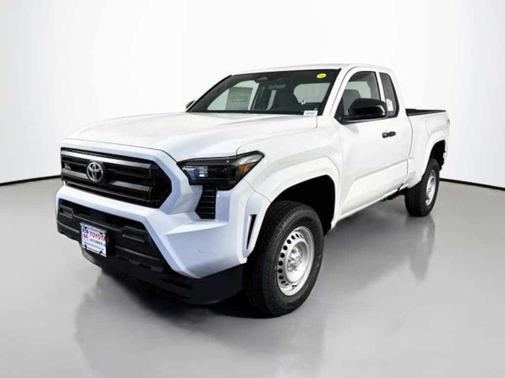 New 2026 Toyota Tacoma SR 4X4 XTRACAB