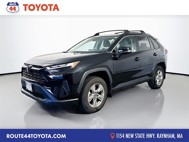2023 Toyota RAV4 XLE AWD's photo