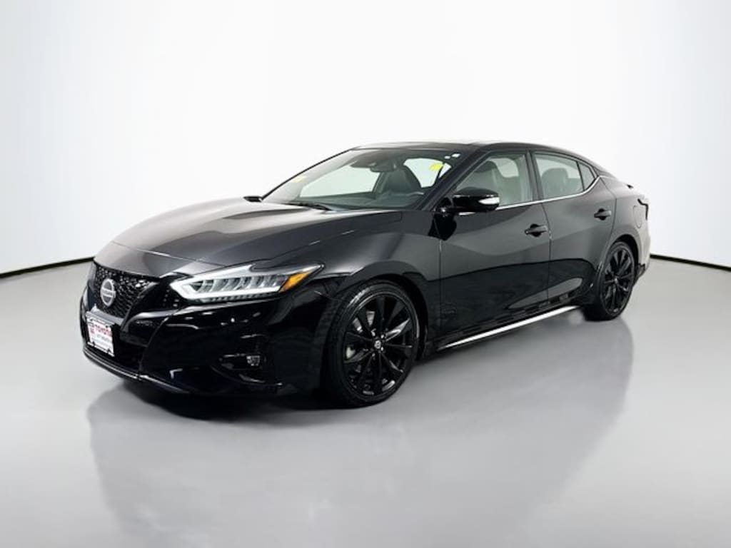 Used 2021 Nissan Maxima SR Sedan