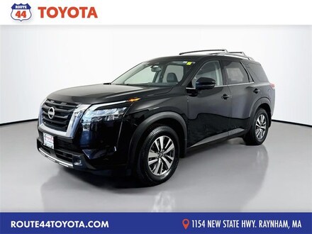 2022 Nissan Pathfinder SL SUV
