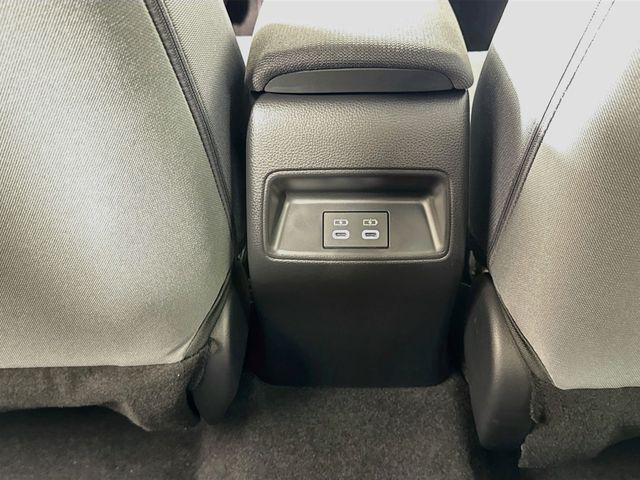 2026 Toyota Corolla SE - Photo 25