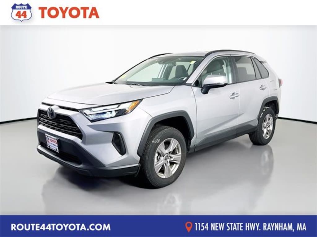 Used 2025 Toyota RAV4 XLE SUV