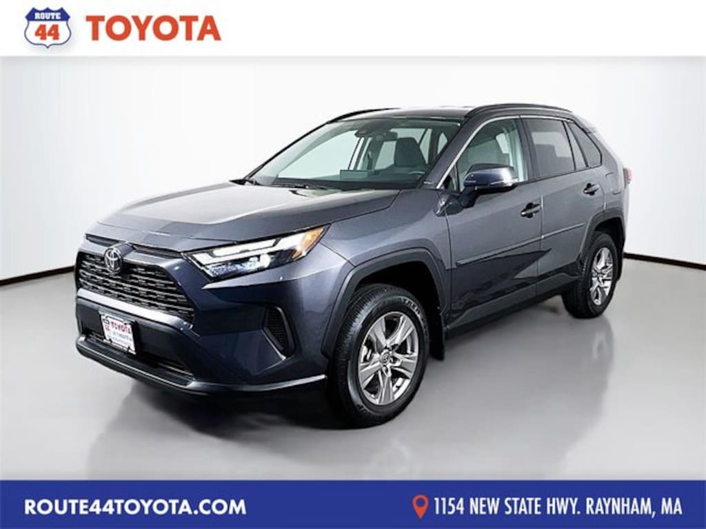 Used 2025 Toyota RAV4 XLE SUV