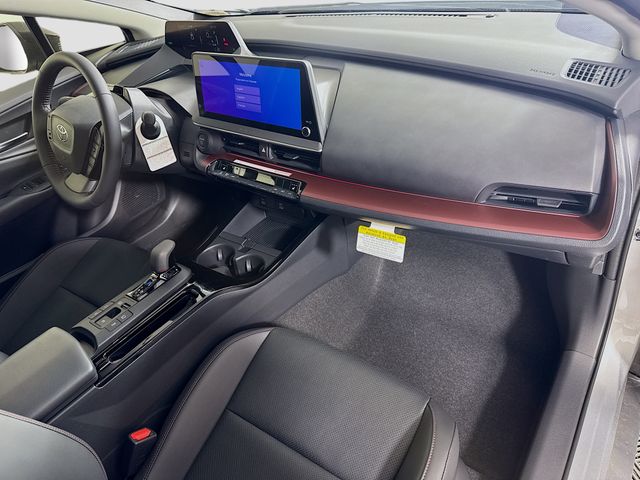 2026 Toyota Prius Plug-in Hybrid XSE - Photo 30