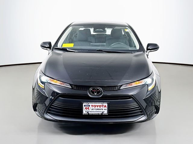 2024 Toyota Corolla LE - Photo 11