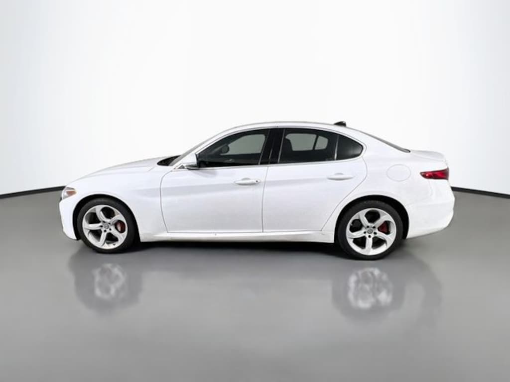 Used 2018 Alfa Romeo Giulia Sedan