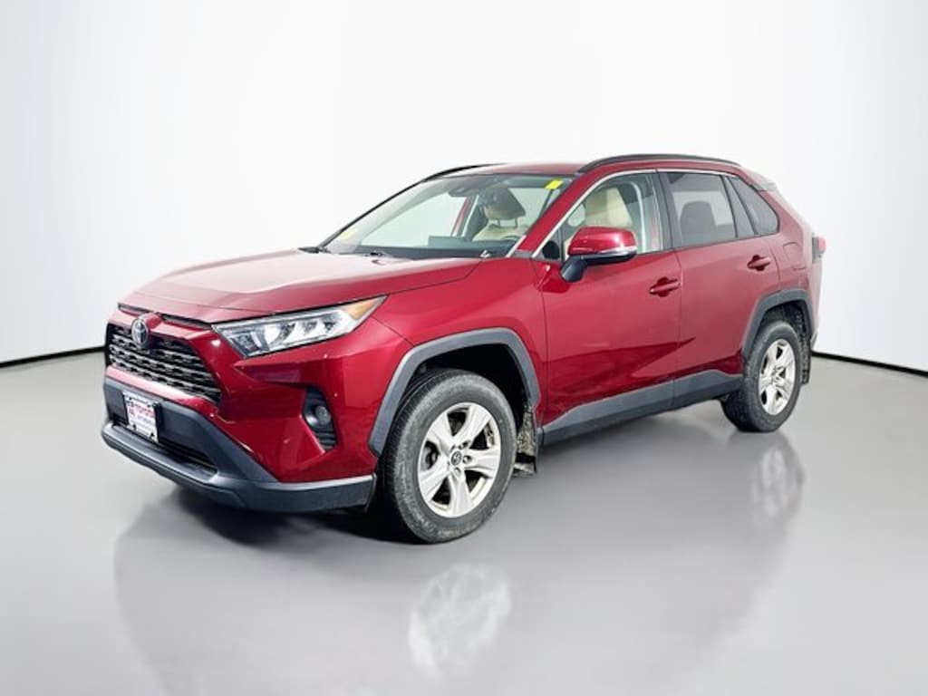 Used 2020 Toyota RAV4 XLE SUV